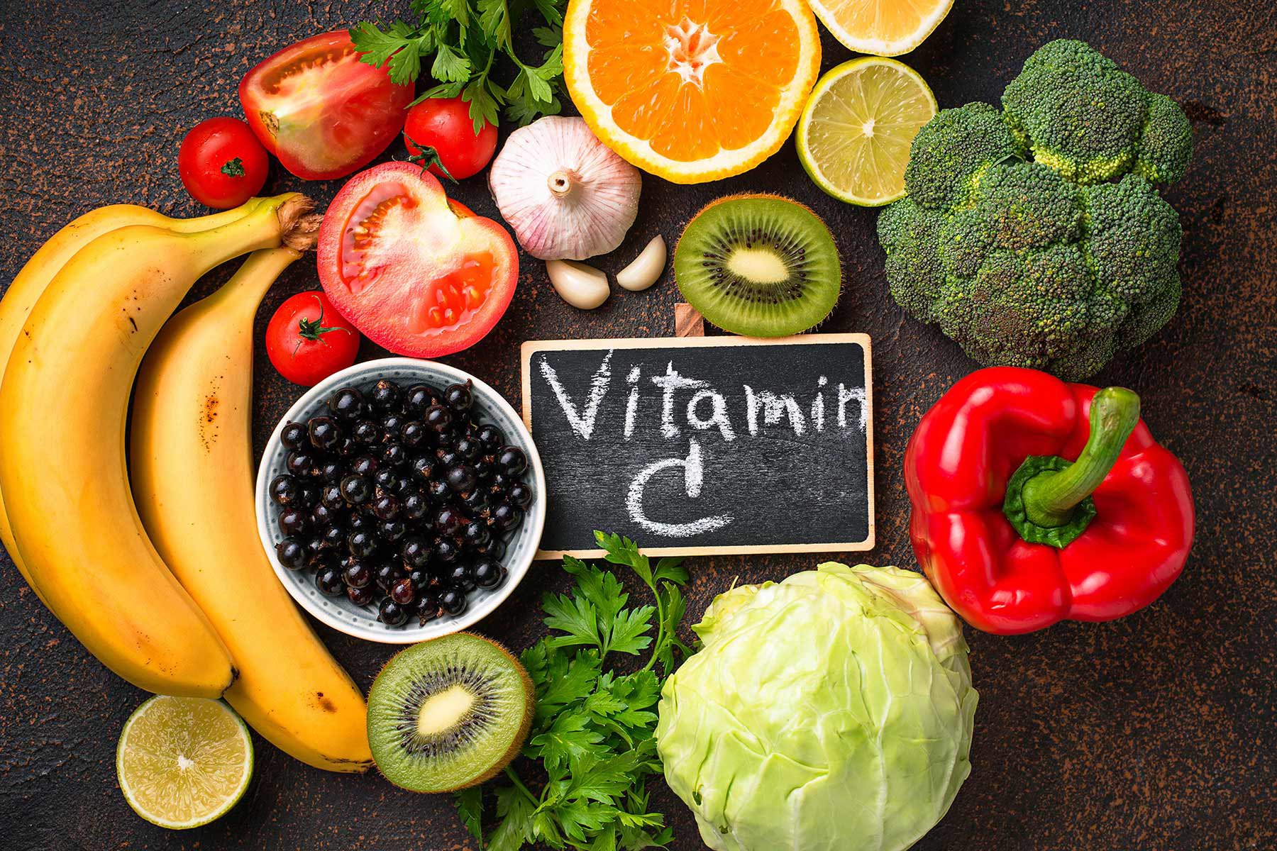 Thực phẩm có nhiều vitamin C rất tốt cho người mắc bệnh gút.