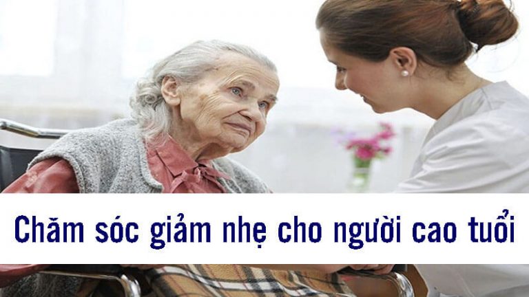 Read more about the article Tại sao cần chăm sóc giảm nhẹ cho người cao tuổi